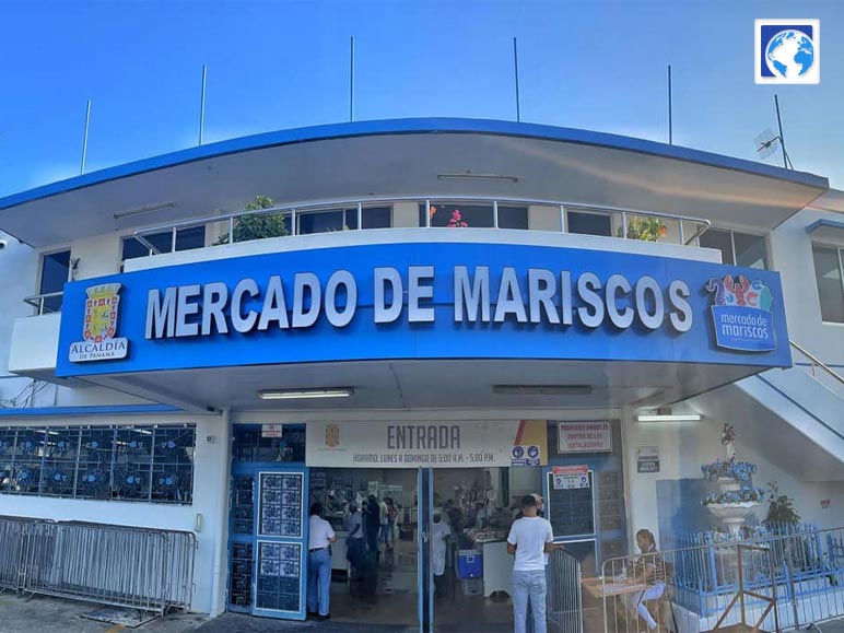 Unique Memories At Mercado De Mariscos